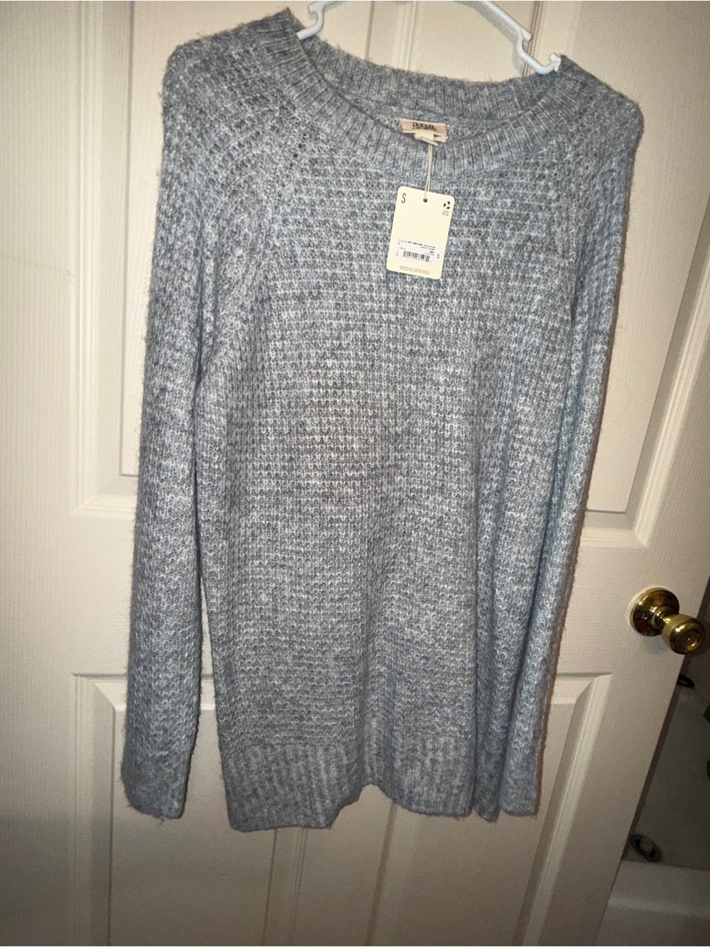 NWT a.n.a Light Heather Gray Crewneck Sweater